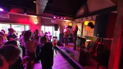 Cafe tinus achterom panningen 2