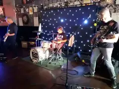 Popcafe muziekcafe cafe eddies houten utrecht 1